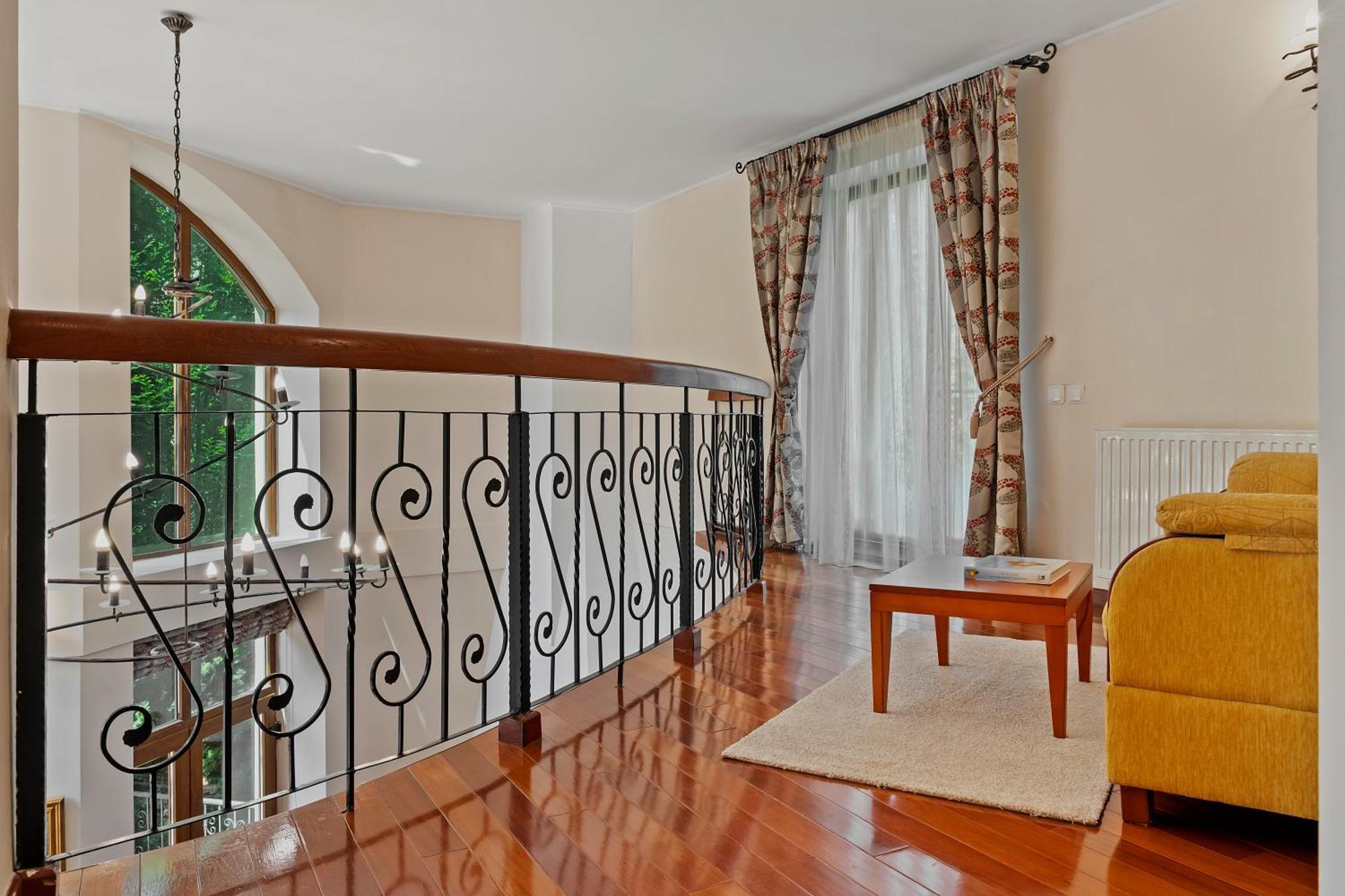 Wine Cellar Villa With Beautiful Garden In Sinaia - Busteni Poiana Tapului Dış mekan fotoğraf