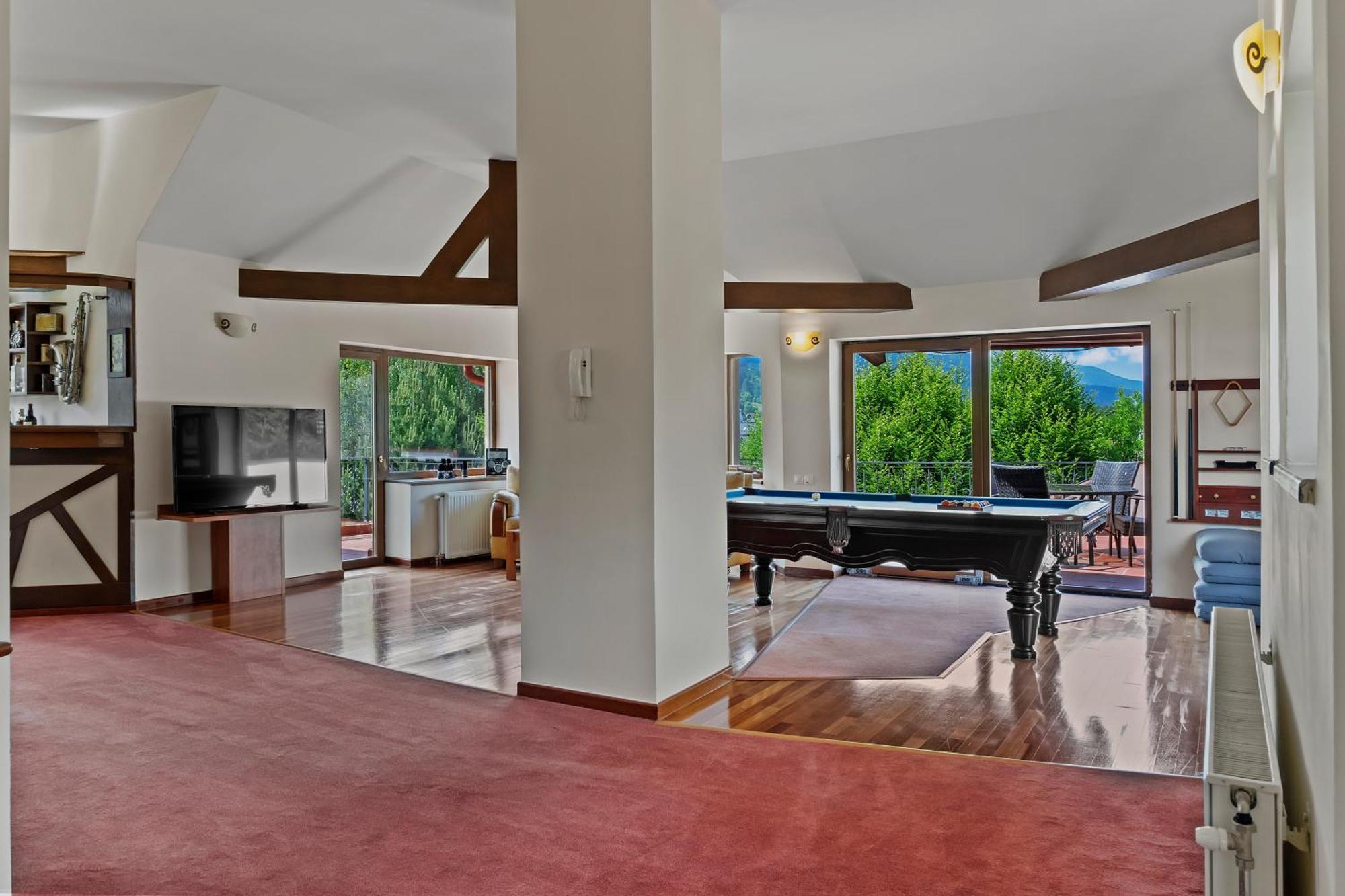 Wine Cellar Villa With Beautiful Garden In Sinaia - Busteni Poiana Tapului Dış mekan fotoğraf