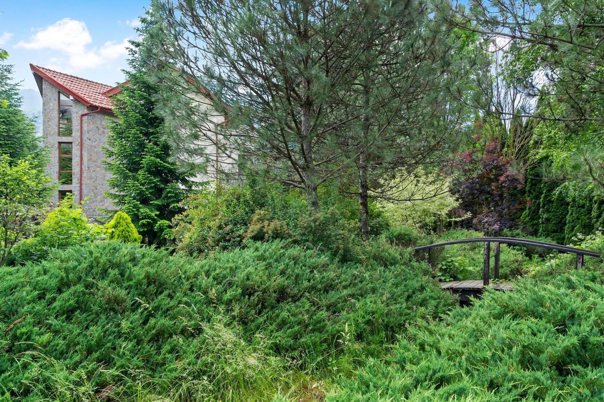 Wine Cellar Villa With Beautiful Garden In Sinaia - Busteni Poiana Tapului Dış mekan fotoğraf